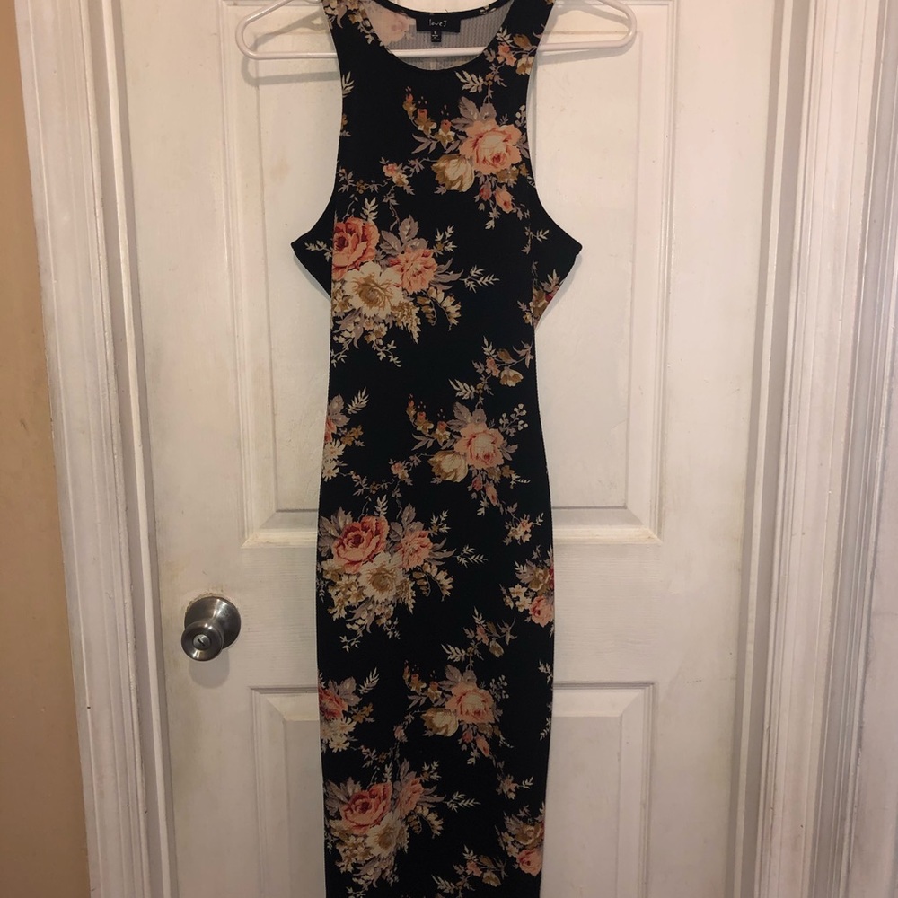 Sexy form fitting floral dress